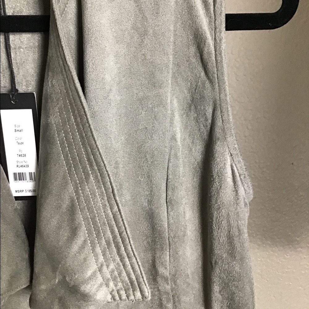 Brand New Cute Vest! - Picture 8 of 8